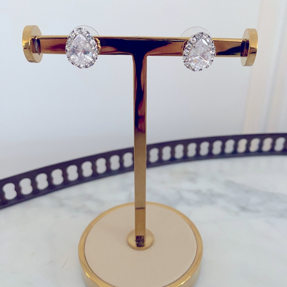 Kate Spade teardrop, pave edge stud earring